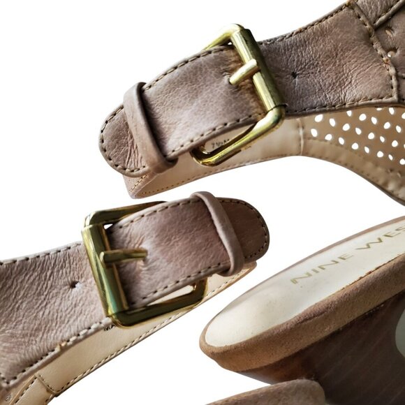 NINE WEST Perforated Leather Stacked Heel Peep Toe High Vamp Buckle Back Sandals - Picture 8 of 15